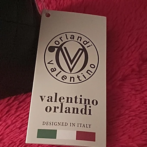 NWT Valentino Orlandi Black Crossbody Bag with Gold Accents - Picture 3 of 7